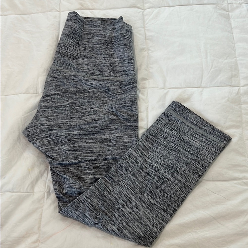 LuluLemon Gray Heathered Capri Leggings